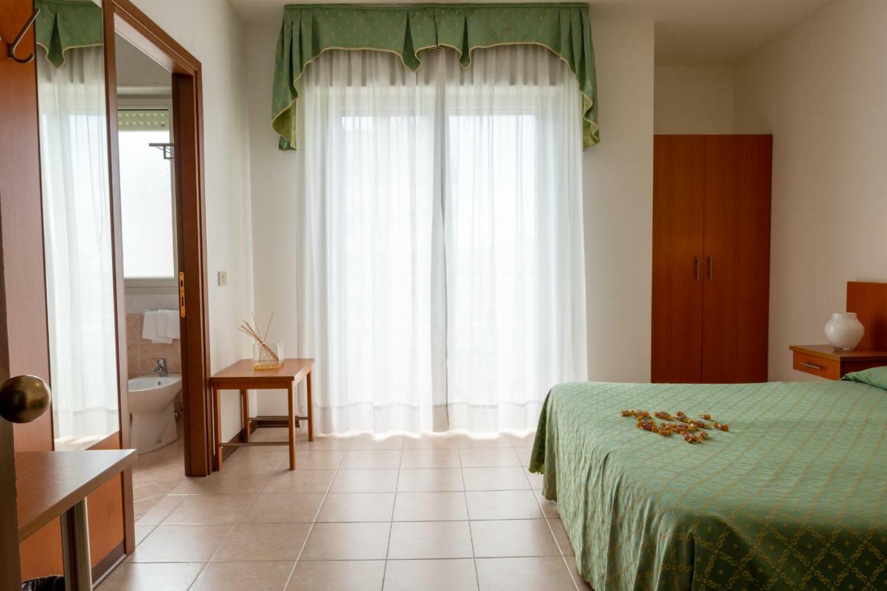 Hotel Nettuno Caorle Exteriér fotografie