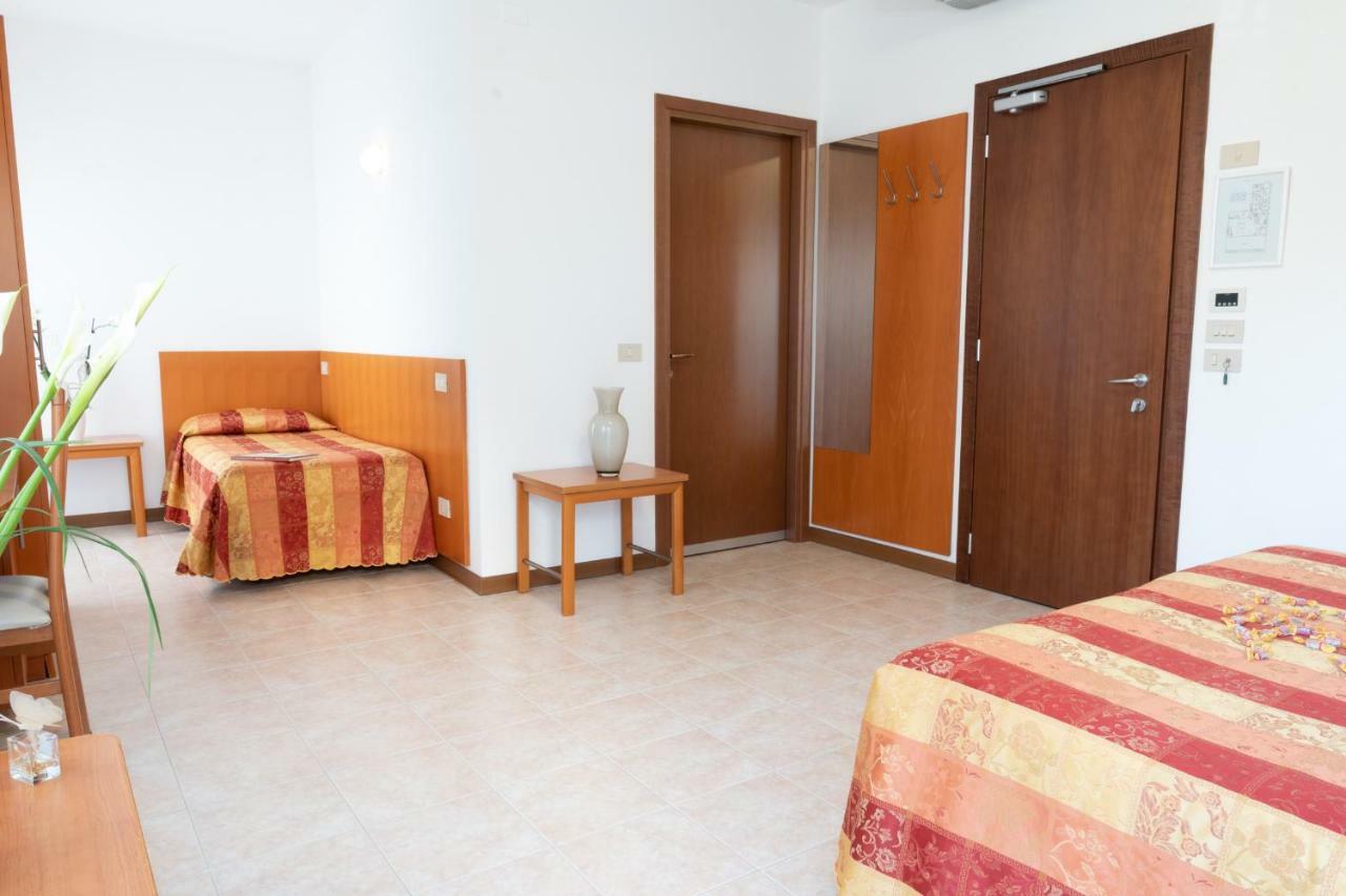 Hotel Nettuno Caorle Exteriér fotografie