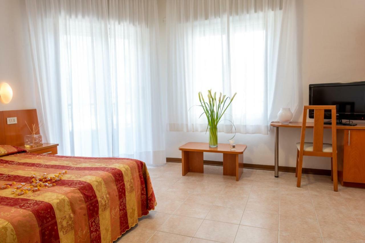 Hotel Nettuno Caorle Exteriér fotografie