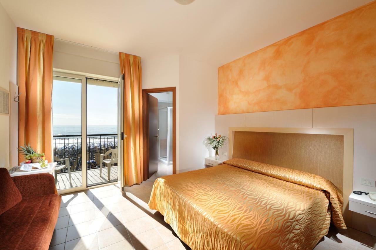 Hotel Nettuno Caorle Exteriér fotografie